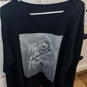 Black Graphic Sweatshirt